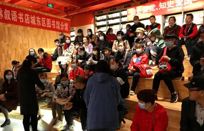 手机桌面壁纸怎么更换？